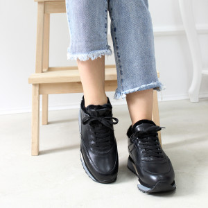 Кроссовки 8245