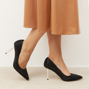 Туфли на шпильке 8355