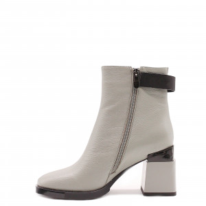 Ботильоны 8870