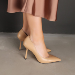 Туфли на шпильке 9115