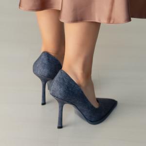 Туфли на шпильке 9220