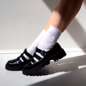 Туфли на низкой подошве 8994