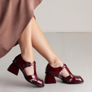 Туфли на каблуке 9449