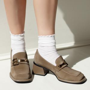 Туфли на каблуке 9086