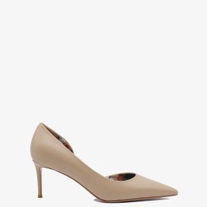 Туфли на шпильке 10395