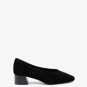 Туфли на каблуке 10749